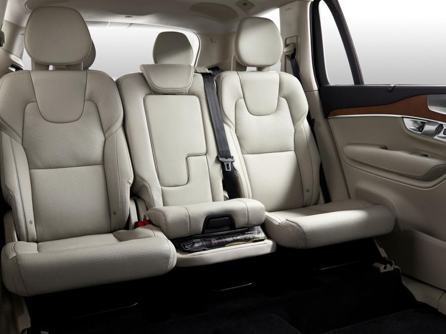  Volvo XC90 T6 AWD 2014 года  (фото 4 из 4)